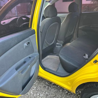 Kia rio - Img 123130555
