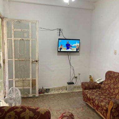 Vendo apartamento de 2 cuartos Playa 15mil 53582376 - Img 118124347