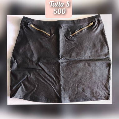 Venta de ropa de uso en perfecto estado - Img 125856664