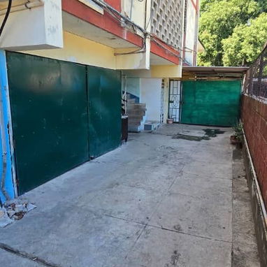 Rento Espacio Amplio en Miramar, Playa, 66 y 7maB. - Seguro é Independiente usarlo cómo Almacén de productos para mypime - 3/3