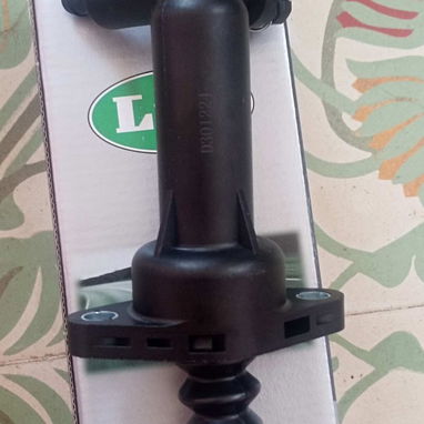 Bomba de cloche o embrague esclava marca LPR Italianas para SEAT Córdoba, Ibiza, Altea, Skoda Fabia, Y VW Polo, passat - Img 122869915