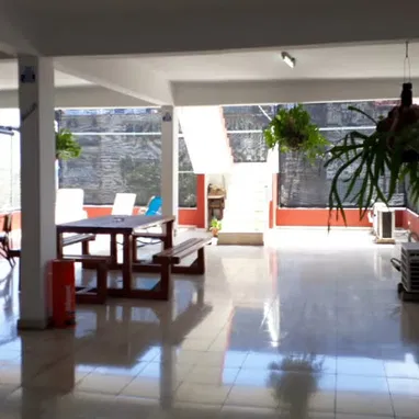 Casa de renta en el Vedado , muy acogedora , WhatsApp+53 52463651 , Tres Apartamentos independientes , E - Img 104164850