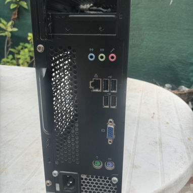 Vendo Torre de PC eMachines con micro AMD Athlon - Img 115235145