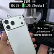 IPhone 17 Pro Max de 256 GB (Libre por RSIM, 100% Batería) 73 ciclos de carga. Se entrega con el trabajo hecho y la sim - Img 55674820