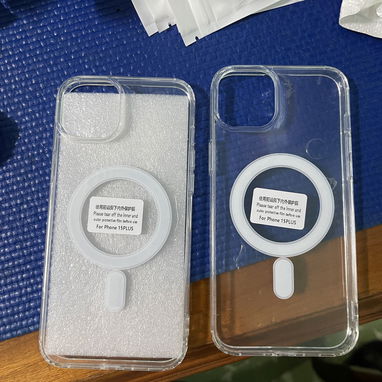 Tengo disponibles todos los accesorios disponibles para su celular iPhone Serie 15, toda la serie hasta el Pro Max!! - 4/10
