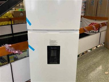 Refrigerador "Royal" (con dispensador de agua) 11.7* pies color blanco 🤍 y gris  🩶 domicilio incluido - Img 66286924