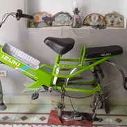 PARA LOS MECANICOS Y LOS QUE QUIEREN ARMARSE DE UNA BICI ELECTRICA, VENDO UNA DE USO QUE TIENE EL MOTOR QUEMADO. - Img 57151904