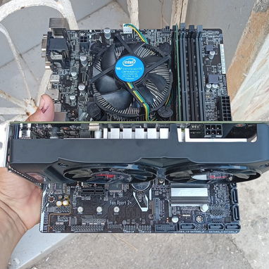 GTX 1050TI XLR8 4GB CON SELLO - Img 125183727