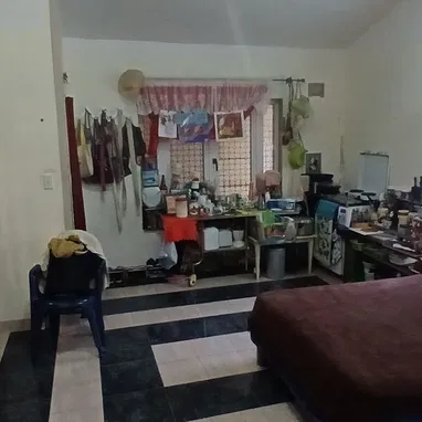 Venta de casa independiente en Cojímar con gran patio - Img 125116957