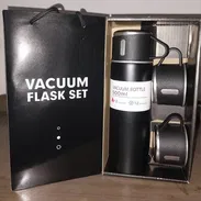Termo con 3 tazas - Img 52399240