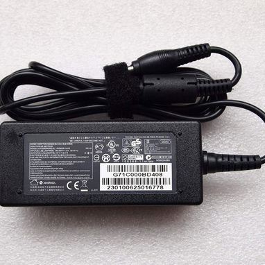 Cargador Original Toshiba 19V 2.37A 45W (5.5*2.5MM)PA3822E-1AC3 Charger for Toshiba Satellite C75D, C75D-A7213, - Img 118911656