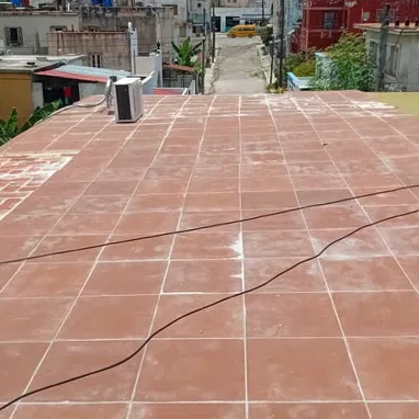 Vendo apartamento de 2 habitaciones, Playa. 20000$ o su equivalente en euros, pago en Cuba/España, posibilidad de rebaja - Img 124099271