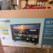 Smart TV SAMSUNG de 32 pulgadas - Img 57887310