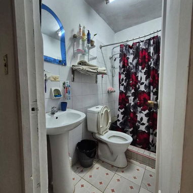VENTA DE APTO EN CENTRO HABANA BUEN ESTADO Y LISTO 🏠🗝😌. 28mil/ 29mil con moto - 9/10
