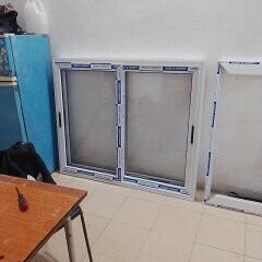 Carpintería de aluminio y cristal , puertas y ventas de aluminio y cristal , bajo de mesetas , paño fijo - Img 122651204