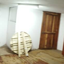 Se vende casa vacía en 4 camino frente al mercado Matadero 13 Entre Monte y Omoa Cerro - 7/10