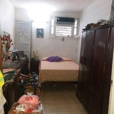 $8500usd. En venta  apartamento de un edificio biplanta en Lawton , Calzada de Porvenir - 4/6