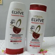 Juego de shampoo y suavizador Loreal ELVIVE con keratin de 680 ml - Img 49982441