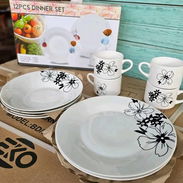 Juego de platos con tasas de café - Img 57732047