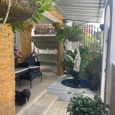 Cada puerta calle arroyo Naranjo guinera de 3 cuartos. - 3/10