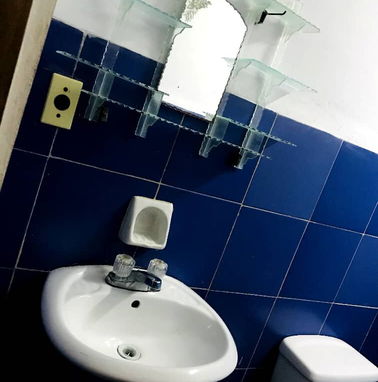 🏠Casa exclusiva de renta disponible en Guanabo con piscina limpia para disfrutar junto a su familia!!! - Img 97281404