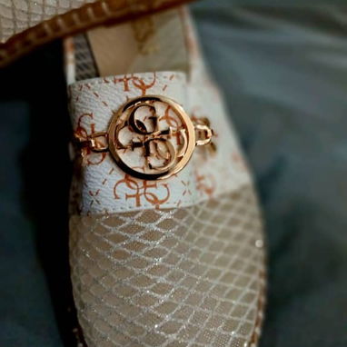 Zapatos alpargatas unisex de diferentes marcas. - 10/10