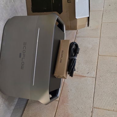 Estacion DELTA 3 Max Plus de 3000 W NUEVA EN SU CAJA CON FACTURA DE COMPRA - Img 128082992