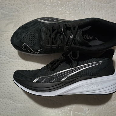 Pumas hombre talla 44  , 28.5 CM - 2/4