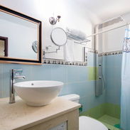 LINDA CASA DE RENTA EN MIRAMAR CON LUZ ELÉCTRICA LAS 24HORAS DE 3CUARTO 3BAÑOS COCINA TERRAZA MUY CERCA DE LAS - Img 55547637