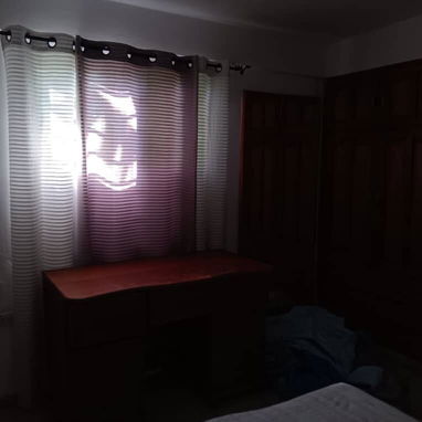 Vendo casa DOBLE independiente 3 cuartos y 3 baños con pasillos laterales placa libre y patio en Vibora Park - 9/10