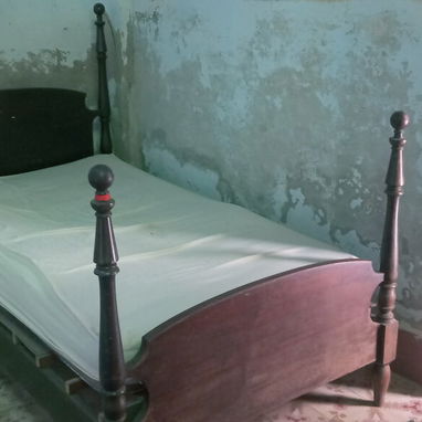 Se vende cama antigua - Img 122317188