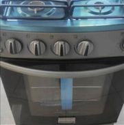 Vendo cocinas de gas de cuarto hornillas con horno y encendido de inducción - Img 46064184