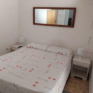 Renta fija apartamento 2cuartos en 5ta y Paseo - Img 122272230