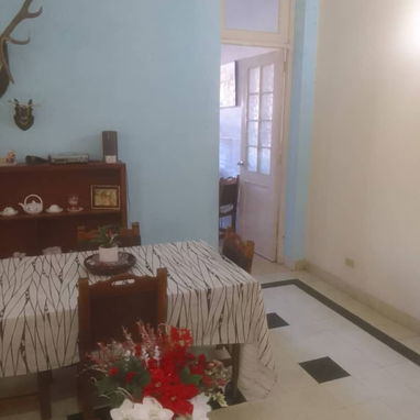 Espectacular casa en Kohly con 4 cuartos y grandes jardines a la venta!!!! - Img 119574573