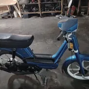 VESPINO AZUL Y BLANCO - Img 56852325