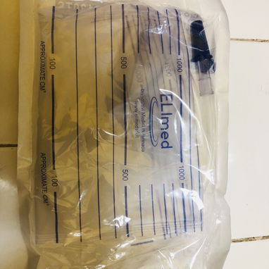 Bolsas de orina reutilizable de manguera larga y capacidad de 2 litros - 2/2