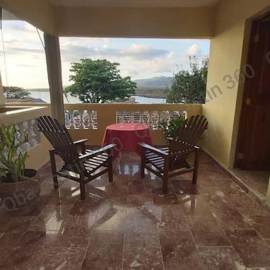 RENTA hostal de 4 habitaciones con Qba Hostin en PLAYA LA BOCA, TRINIDAD. - 10/10