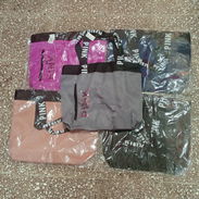 Carteras pink grandes - Img 54743889