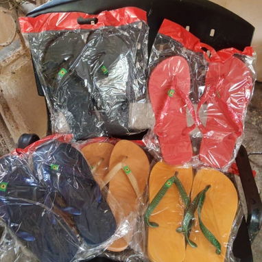 Compre ahora q se agotan rápido - 2/2