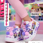 TENIS PARA NIÑ@S*GUERRERAS KPOP CORTE BAJO DOBLE CORDON DETALLE RUMY* 💜💞 Alumbran ✨ - Img 56987183