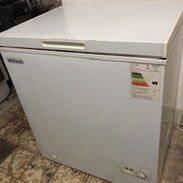 Vendo freezer, casi nuevo, con máquina q no funciona. - Img 45382581