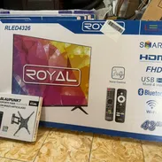 Royal de 43 pulgadas Televisor con soporte giratorio - Img 55624835