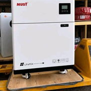 *Conjunto todo en 1 MUST* *Inversor Must de 6kw con batería de 15 kw* - Precio 3700 USD - Con transporte - Garantía 7 - Img 58014506
