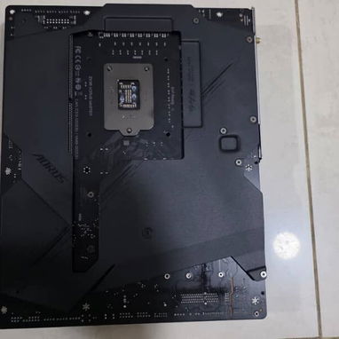 Kit Board z590 AORUS MASTER + i5-11600K + 32Gb DDR4 Gskill trident z rgb - 3/4