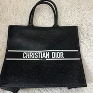 Vendo carteras originales traídas directamente de sus tiendas originales - Img 55762706