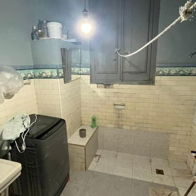 Se vende casa grande en Santo Suárez (10 de octubre - Img 122582758