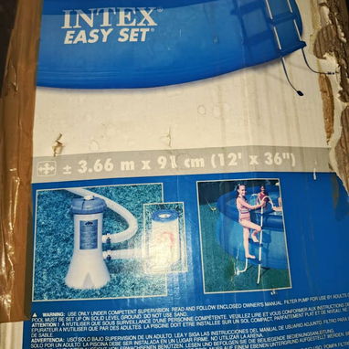 Piscina de uso casi nueva - Img 119638702