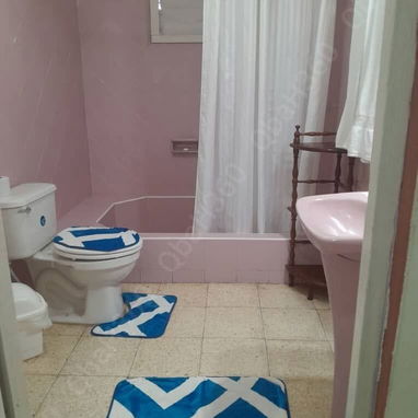 RENTA hostal de 6 habitaciones y piscina EN LA CIUDAD  DE HOLGUIN,  con Qba Hostin 360 - 2/10