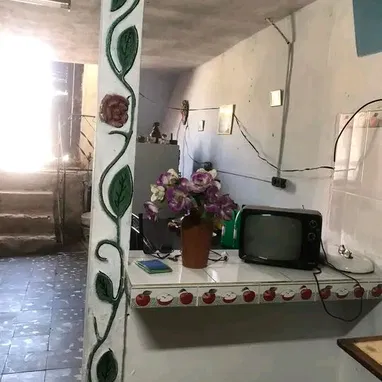 Se vende apartamento en La Habana Vieja. El apartamento  se deja con respaldo energético se deja una planta eléctrica - Img 119384046