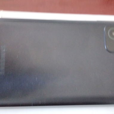 Vendo Samsung en perferto estado pero no se puede desbloquear. - Img 124427269